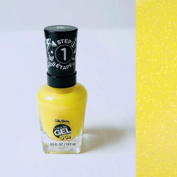 ⭐️5 For 25⭐️ Sally Hansen 90’s Collection Miracle Gel Nail Polish Mixtape 891 - Picture 1 of 9